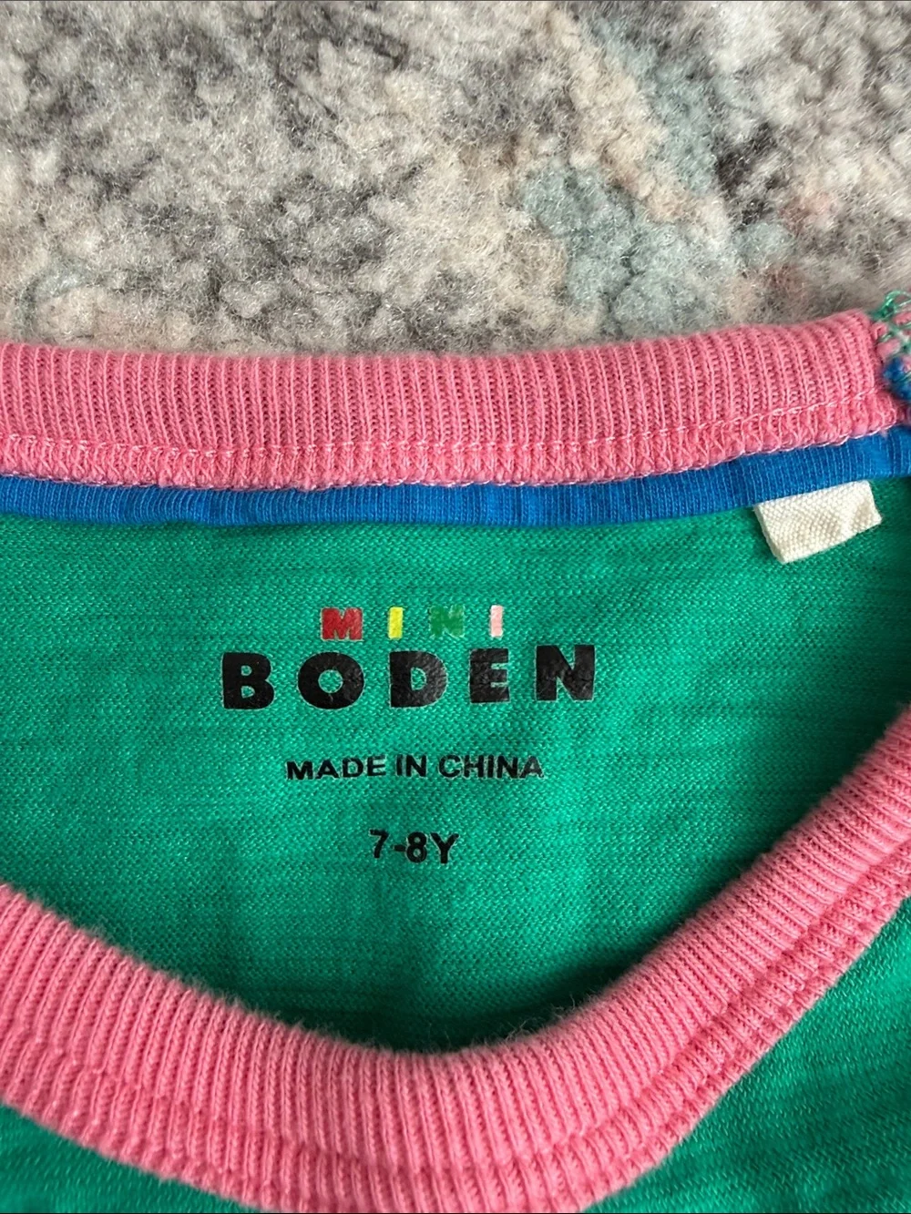 Mini Boden Raglan Logo Dress in Topaz Green Sausage Dog Size 6-7